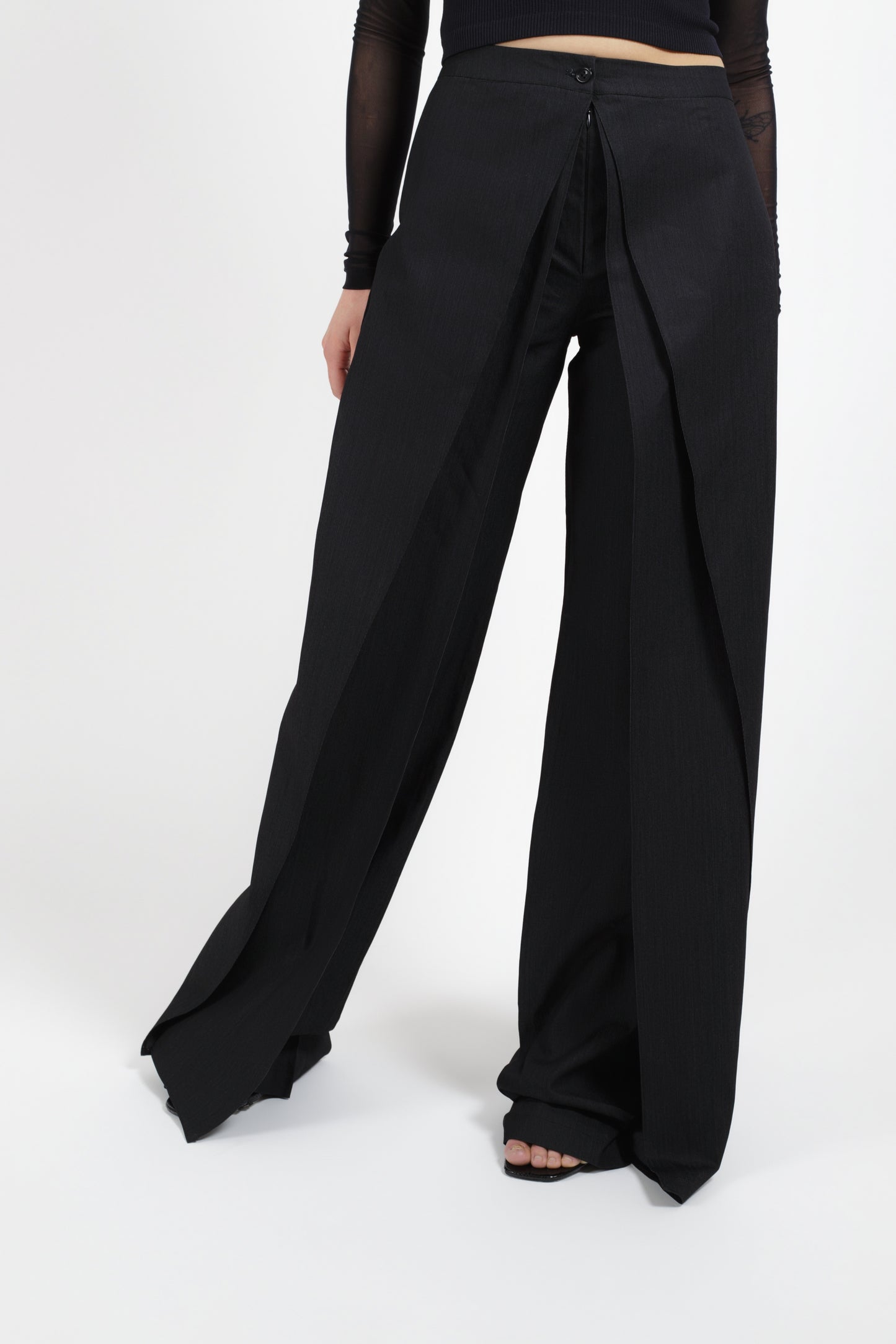 Asymmetrical trousers